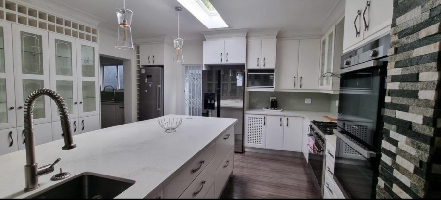 3 Bedroom Property for Sale in Nahoon Valley Park Eastern Cape